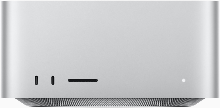 Vista frontal de una Mac Studio